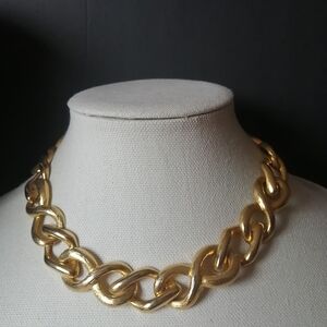 Vintage Unsigned Necklace Gold Chunky Chain Oval Links Statement